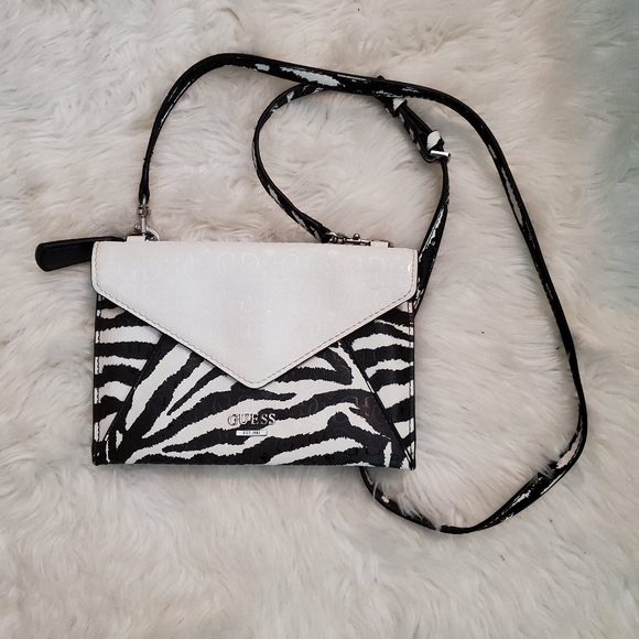 Guess Crossbody Envelope Handbag - Picture 1 of 5